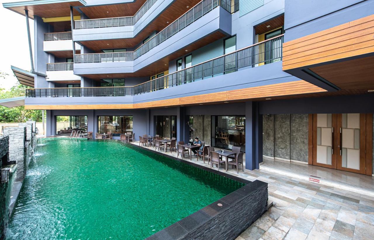 The Proud Exclusive Hotel-Sha Plus Nakhon Pathom Esterno foto