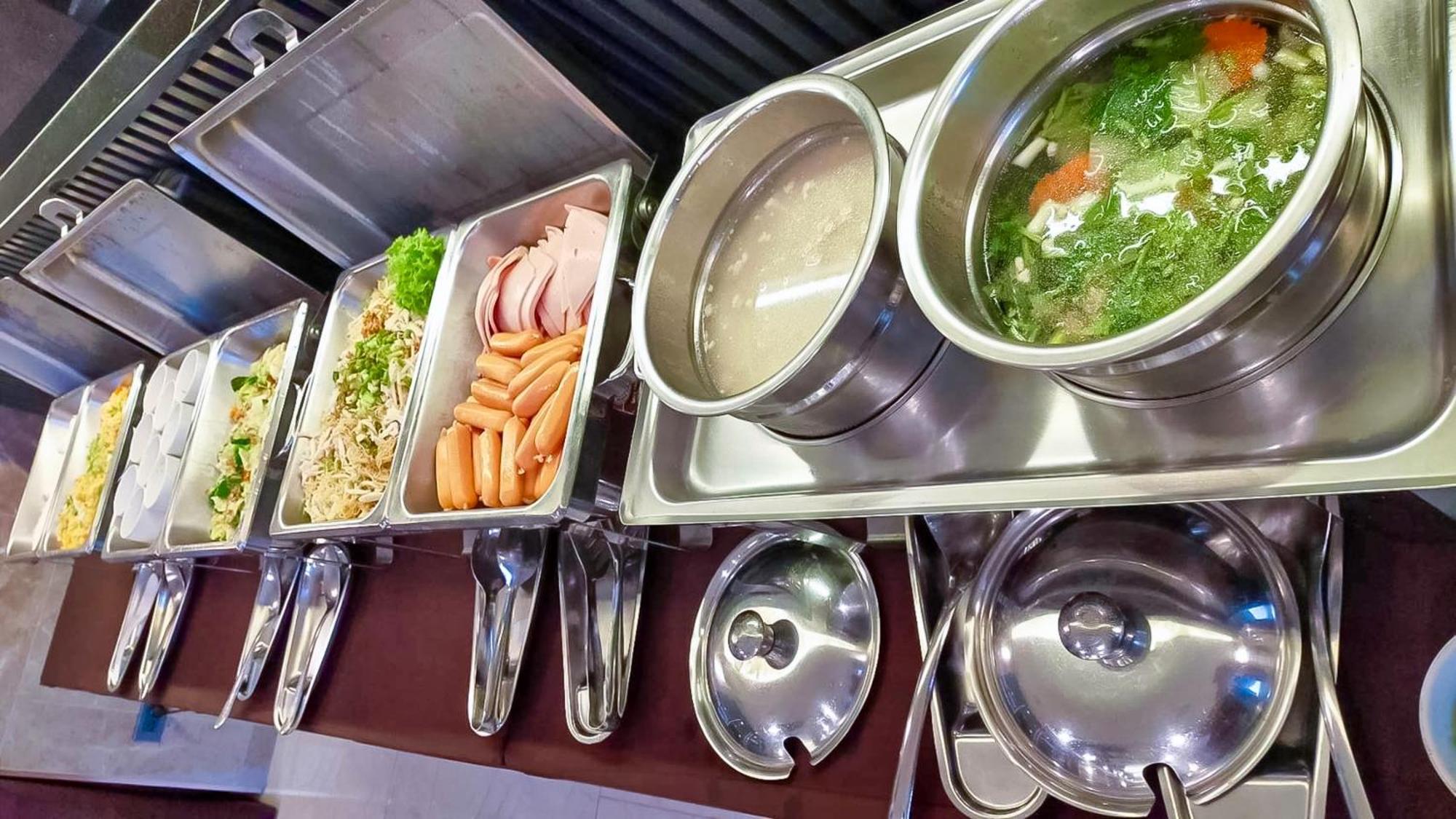 The Proud Exclusive Hotel-Sha Plus Nakhon Pathom Esterno foto